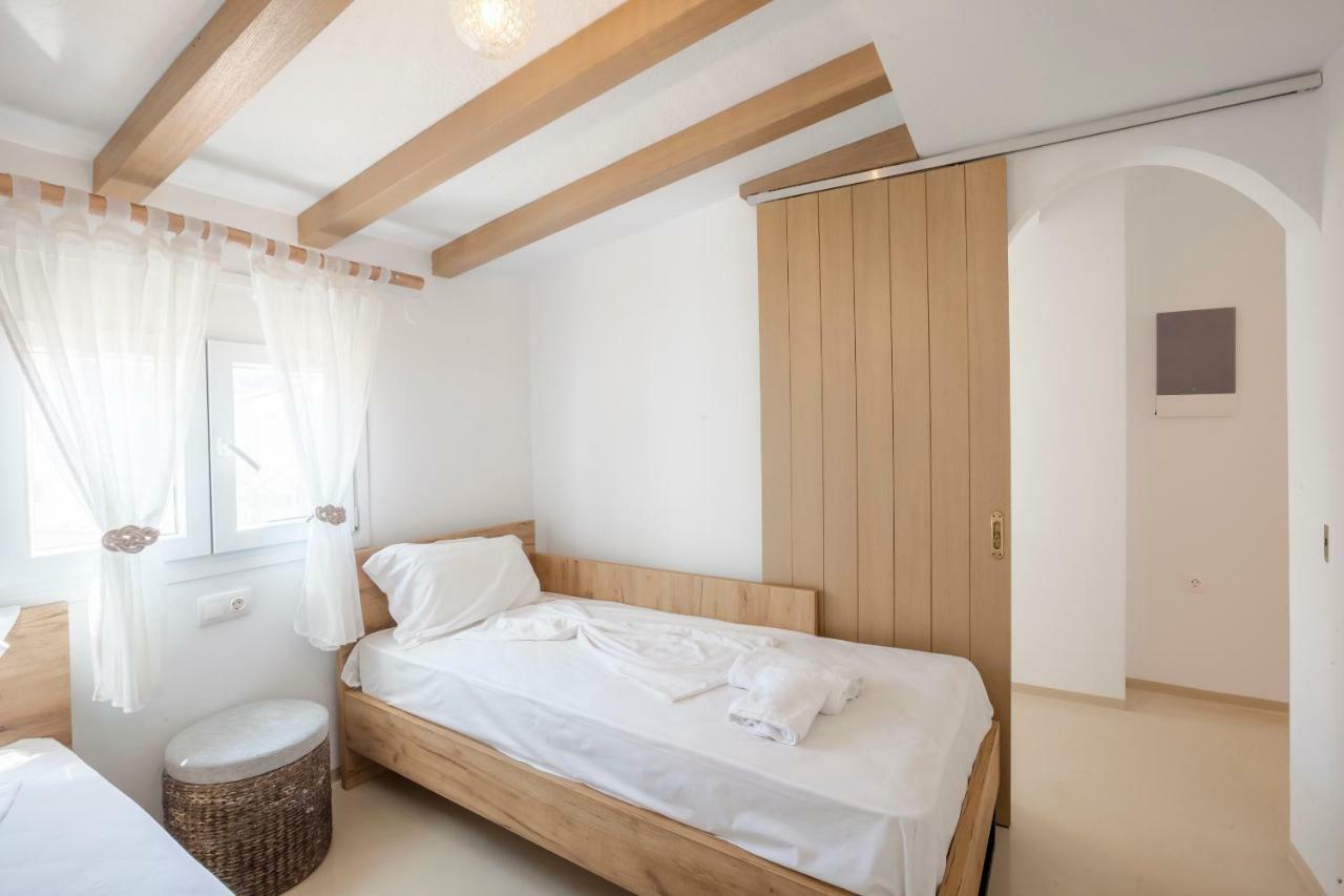 Nautilus Sea View Suite 6 Pefkochori Exterior photo